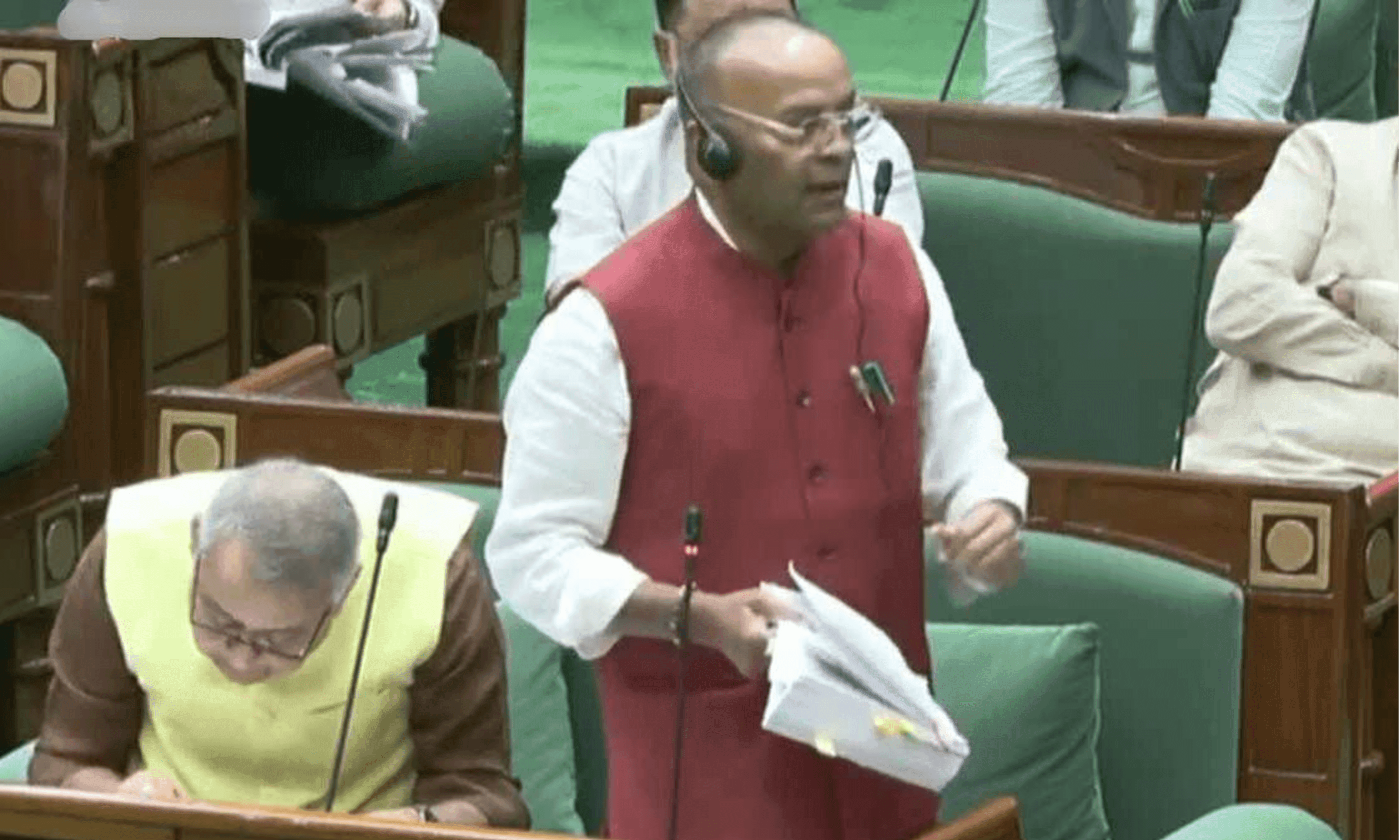 छत्तीसगढ़ के विश्वविद्यालयों में 'बाहरी' कुलपतियों पर घमासान: विधानसभा में अजय चंद्राकर ने सरकार को घेरा