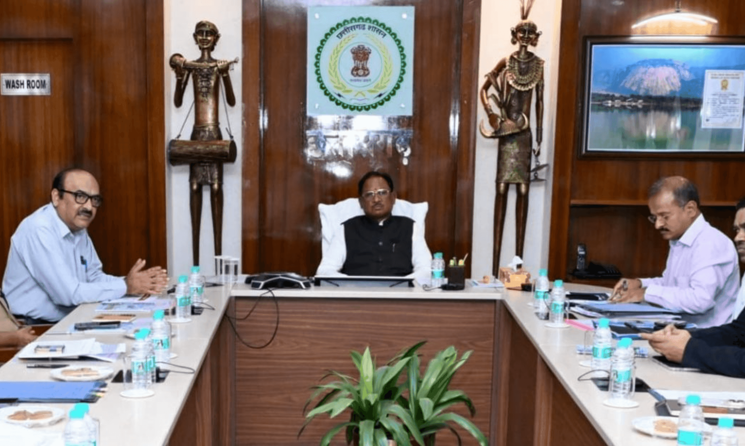 छत्तीसगढ़ में आवश्यक वस्तुओं की आपूर्ति पर CM साय की पैनी नजर, कालाबाजारी करने वालों पर होगी कड़ी कार्रवाई