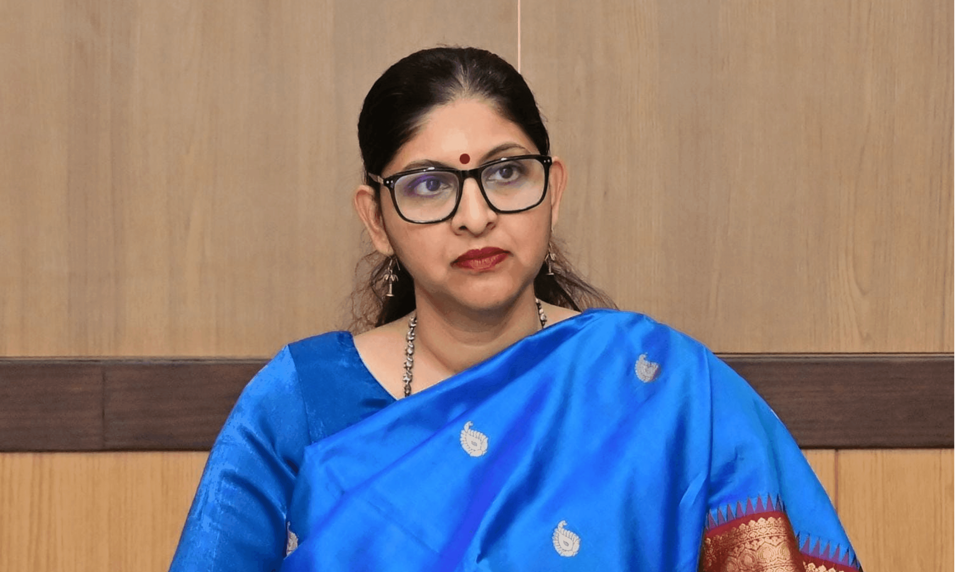 खाद्य सचिव रीना कंगाले ने ली तेल कंपनियों की समीक्षा बैठक; अवैध रिफिलिंग पर सख्त कार्रवाई के निर्देश