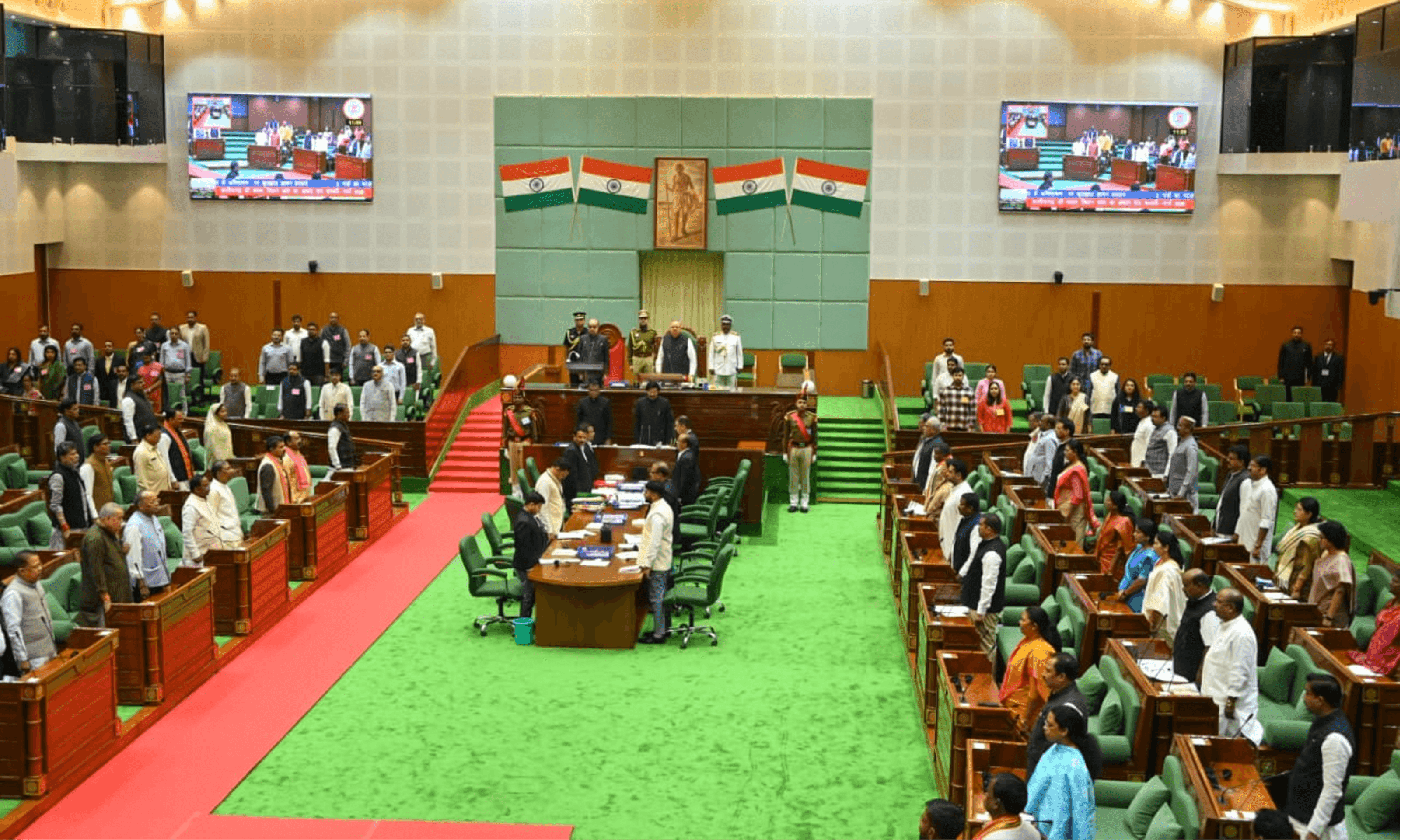 छत्तीसगढ़ विधानसभा: स्मार्ट सिटी, जल जीवन मिशन और गिग वर्कर्स के मुद्दे पर सदन में तीखी बहस