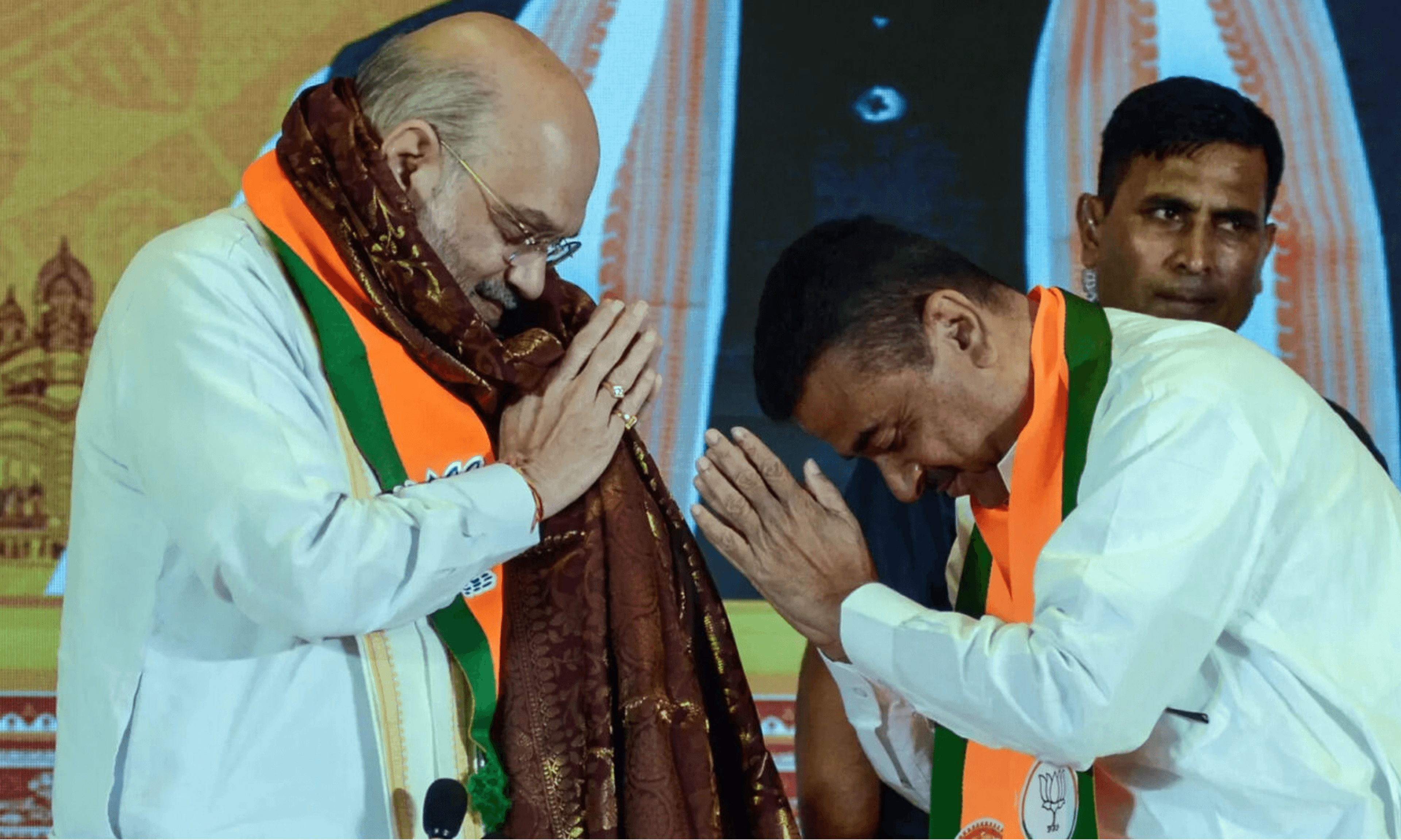 पश्चिम बंगाल और असम के शपथ ग्रहण समारोह में शामिल होंगे CM विष्णुदेव साय, बंगाल के लिए रवाना